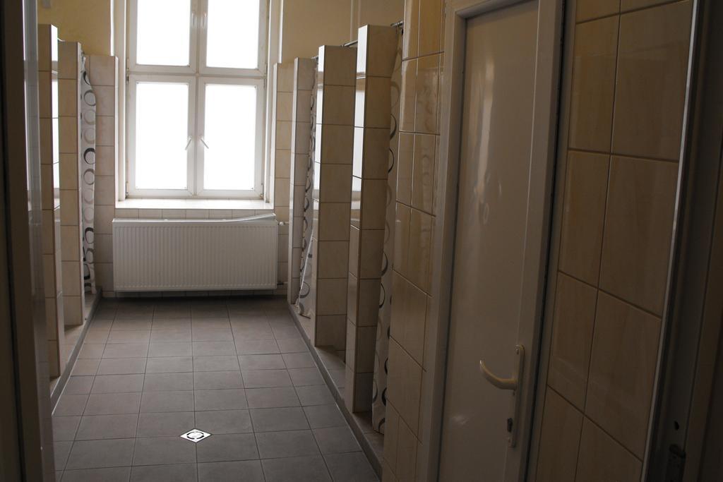Mogyorodi Hostel Budapest Exterior photo